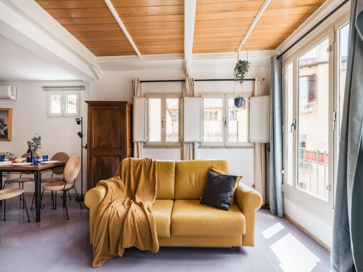 The Best Rent - Two-Bedroom Apartment With Terrace Near Trevi Fountain Rom Exterior foto