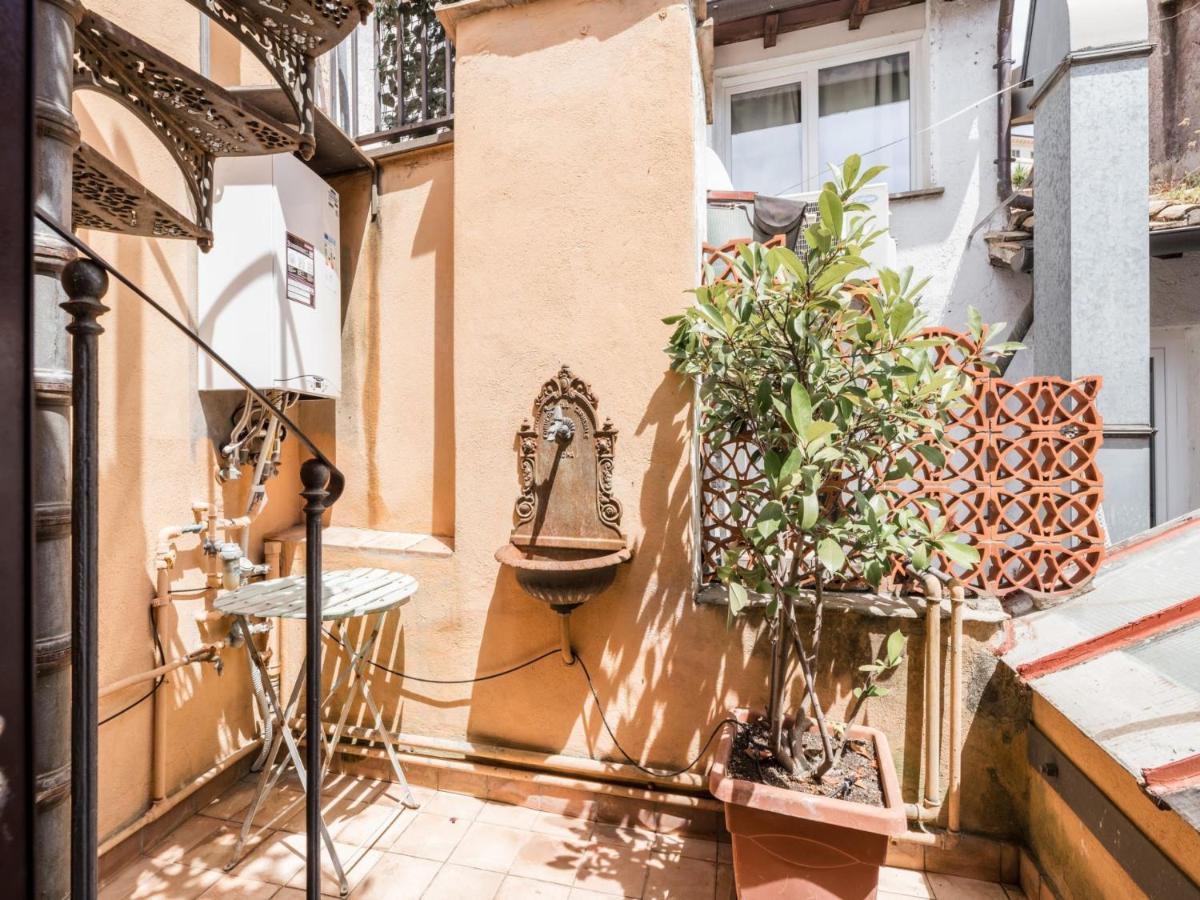 The Best Rent - Two-Bedroom Apartment With Terrace Near Trevi Fountain Rom Exterior foto