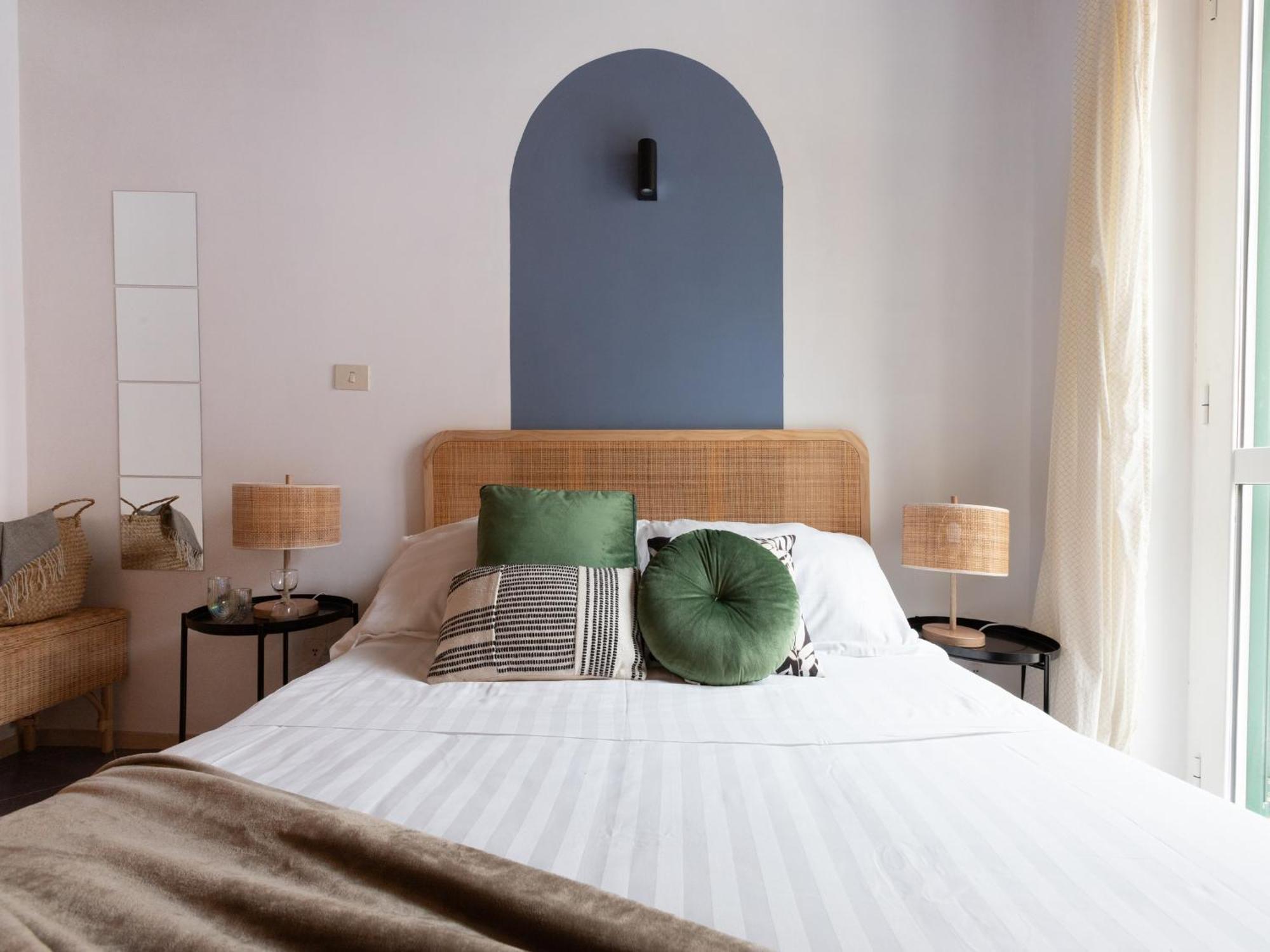 The Best Rent - Two-Bedroom Apartment With Terrace Near Trevi Fountain Rom Exterior foto