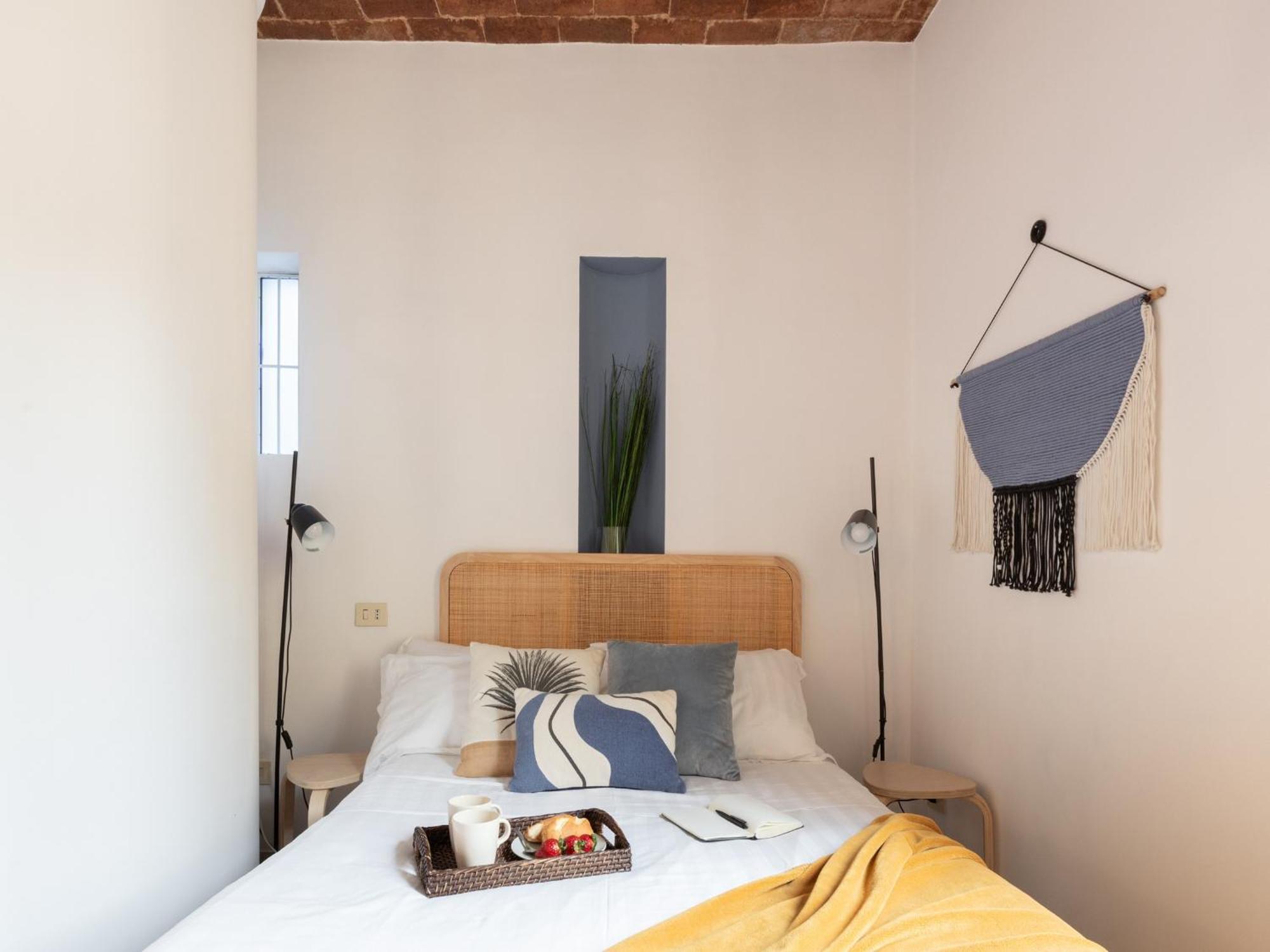 The Best Rent - Two-Bedroom Apartment With Terrace Near Trevi Fountain Rom Exterior foto